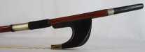 【在庫処分セール品】コントラバス弓 ヘルナンブコ材 ジャーマンタイプ<銀メッキ/黒装飾>